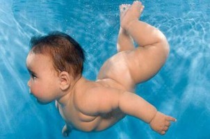 爱多多婴儿游泳馆
