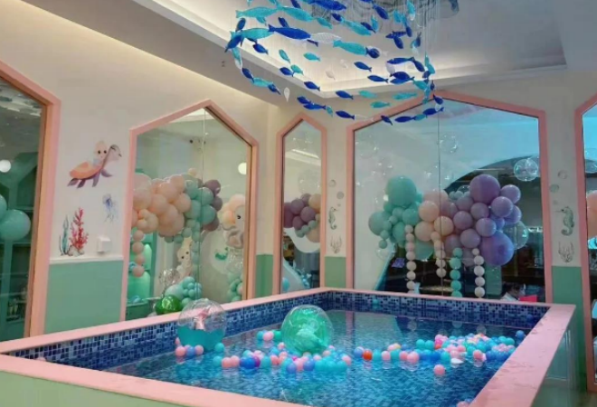 小浪花婴幼儿游泳馆 小浪花婴幼儿游泳馆